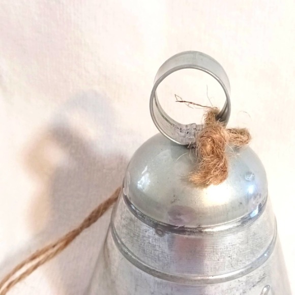 4" Christmas COW BELL Ornament Hanging Sound Ringer Silver Aluminum SNOW Rope - Picture 4 of 8